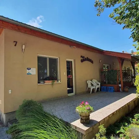 In Siofok/balaton 19754 Apartment *