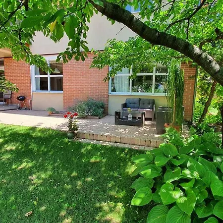 In - Balaton 19754 Apartman Siófok