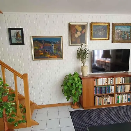 In - Balaton 19754 Apartman *