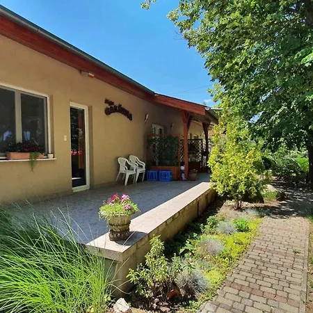 Apartman In - Balaton 19754