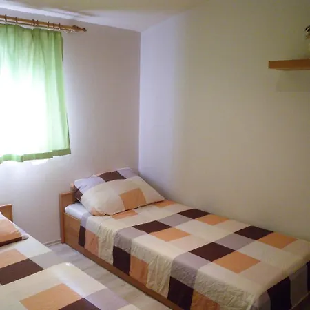 Apartman In - Balaton 19754