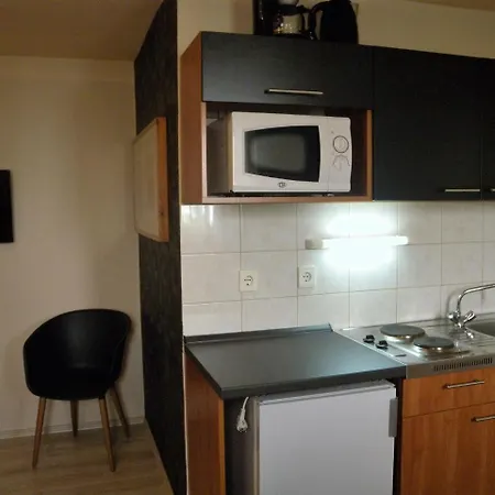 Apartman In - Balaton 19754 *