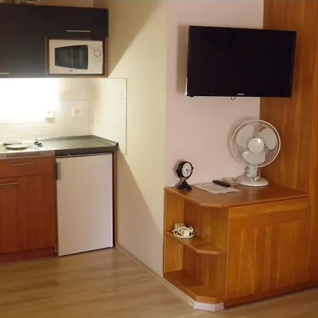 Apartman In - Balaton 19754