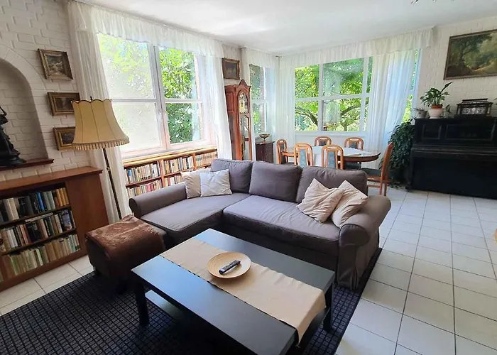 In - Balaton 19754 שיופוק