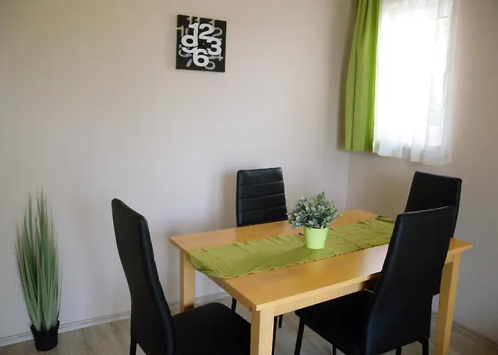 In - Balaton 19754 Apartament *