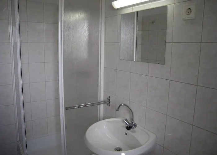 In - Balaton 19754 * שיופוק